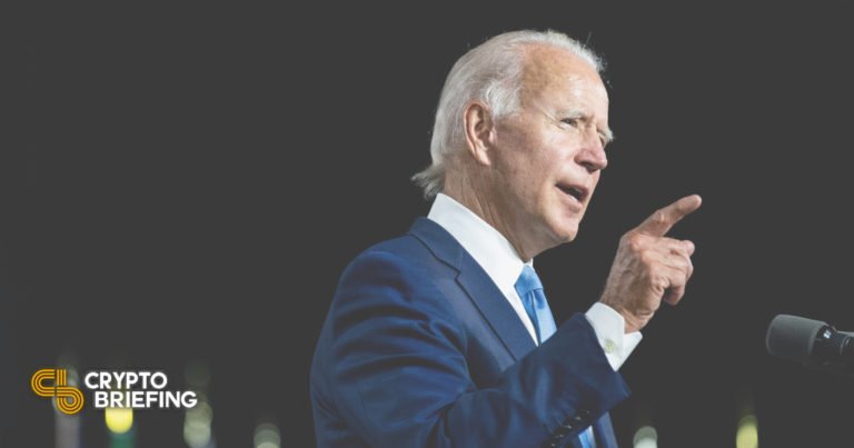 Biden signe un décret sur la stratégie cryptographique américaine