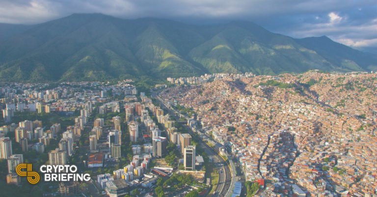 Le Venezuela arrimera le salaire minimum à la crypto-monnaie nationale