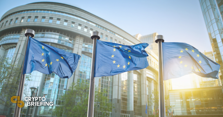 L&rsquo;UE limite les dépôts de crypto-monnaie russes à 10 000 €